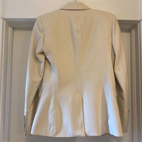 Veronica Beard Miller Dickey Faux Leather Jacket Blazer in Ecru - Size 2 - Picture 7 of 16
